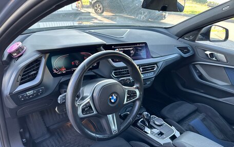 BMW 1 серия, 2019 год, 2 250 000 рублей, 8 фотография