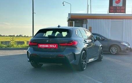 BMW 1 серия, 2019 год, 2 250 000 рублей, 2 фотография