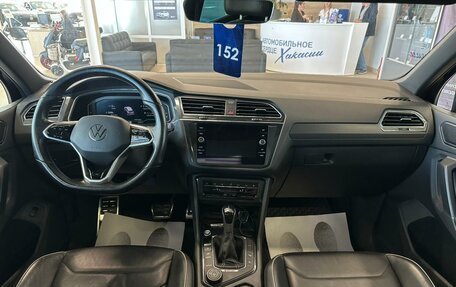 Volkswagen Tiguan II, 2021 год, 4 199 900 рублей, 16 фотография