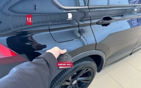 Volkswagen Tiguan II, 2021 год, 4 199 900 рублей, 26 фотография