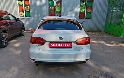 Volkswagen Jetta VI, 2013 год, 630 000 рублей, 1 фотография