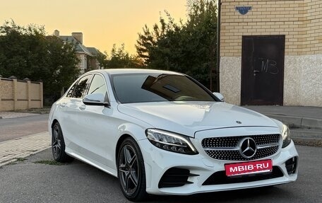 Mercedes-Benz C-Класс, 2018 год, 2 498 000 рублей, 1 фотография