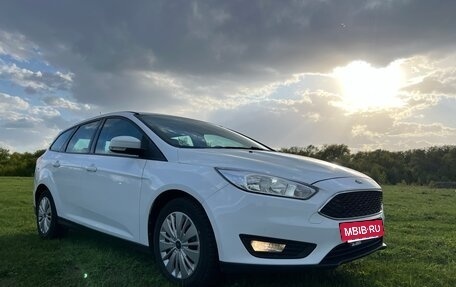 Ford Focus III, 2017 год, 1 110 000 рублей, 3 фотография