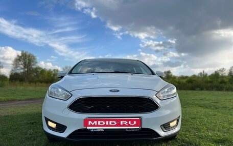 Ford Focus III, 2017 год, 1 110 000 рублей, 2 фотография