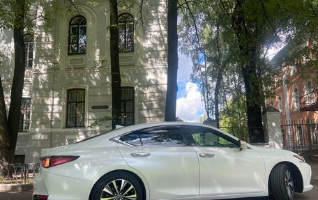 Lexus ES VII, 2018 год, 2 800 000 рублей, 13 фотография