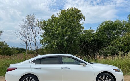 Lexus ES VII, 2018 год, 2 800 000 рублей, 23 фотография