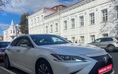 Lexus ES VII, 2018 год, 2 800 000 рублей, 17 фотография