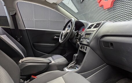 Volkswagen Polo VI (EU Market), 2012 год, 830 000 рублей, 23 фотография