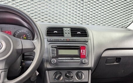 Volkswagen Polo VI (EU Market), 2012 год, 830 000 рублей, 16 фотография