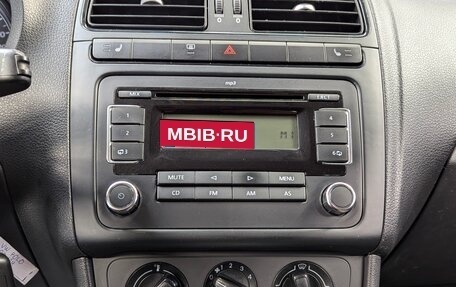 Volkswagen Polo VI (EU Market), 2012 год, 830 000 рублей, 20 фотография