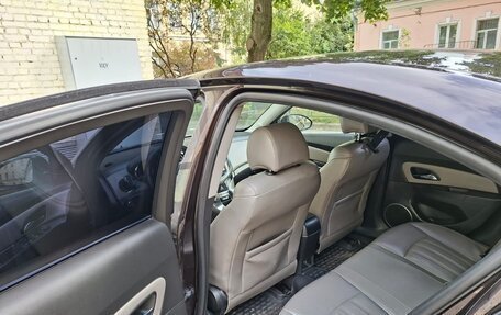 Chevrolet Cruze II, 2014 год, 750 000 рублей, 8 фотография