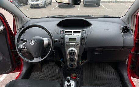Toyota Yaris III рестайлинг, 2008 год, 530 000 рублей, 7 фотография
