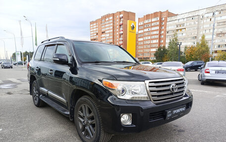 Toyota Land Cruiser 200, 2013 год, 2 940 000 рублей, 3 фотография