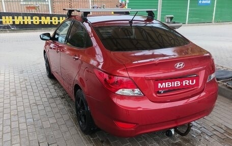 Hyundai Solaris II рестайлинг, 2011 год, 500 000 рублей, 5 фотография