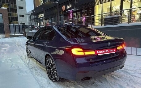 BMW 5 серия, 2021 год, 5 900 000 рублей, 8 фотография