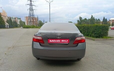 Toyota Camry, 2006 год, 999 999 рублей, 4 фотография