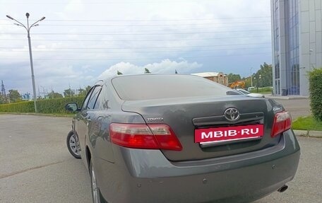 Toyota Camry, 2006 год, 999 999 рублей, 6 фотография