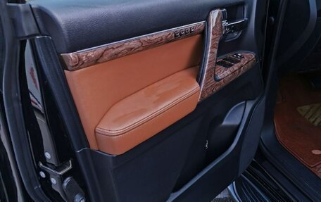 Toyota Land Cruiser 200, 2014 год, 4 250 000 рублей, 13 фотография