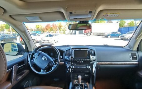 Toyota Land Cruiser 200, 2014 год, 4 250 000 рублей, 8 фотография