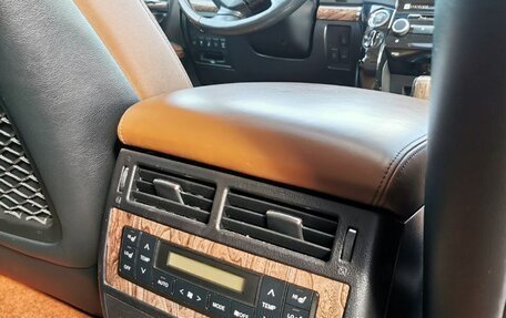 Toyota Land Cruiser 200, 2014 год, 4 250 000 рублей, 14 фотография