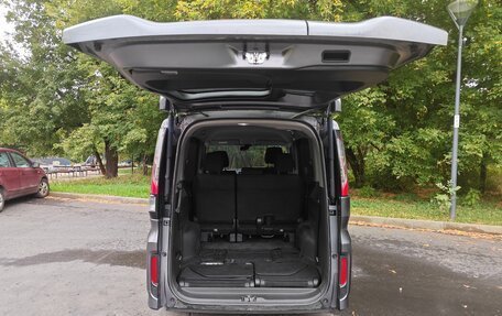 Honda Stepwgn IV, 2020 год, 2 450 000 рублей, 18 фотография