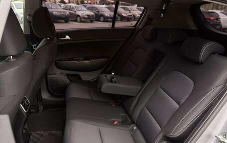 KIA Sportage IV рестайлинг, 2020 год, 2 257 000 рублей, 13 фотография