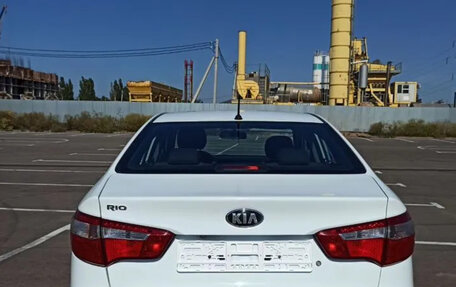 KIA Rio III рестайлинг, 2014 год, 870 000 рублей, 3 фотография