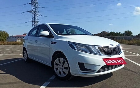 KIA Rio III рестайлинг, 2014 год, 870 000 рублей, 2 фотография