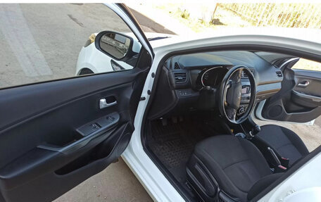 KIA Rio III рестайлинг, 2014 год, 870 000 рублей, 10 фотография