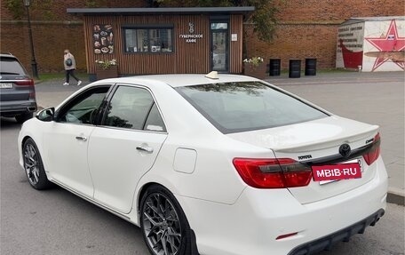 Toyota Camry, 2011 год, 1 650 000 рублей, 4 фотография