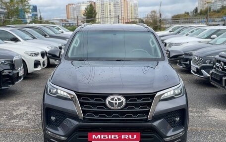 Toyota Fortuner II, 2021 год, 4 900 000 рублей, 3 фотография