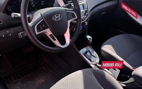 Hyundai Solaris II рестайлинг, 2011 год, 790 000 рублей, 11 фотография