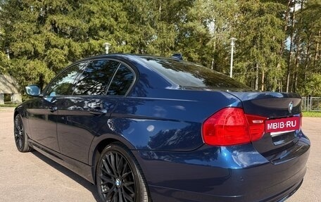BMW 3 серия, 2010 год, 1 650 000 рублей, 14 фотография