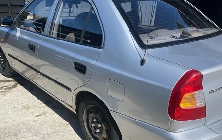 Hyundai Accent II, 2004 год, 240 000 рублей, 3 фотография