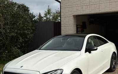 Mercedes-Benz E-Класс, 2018 год, 4 200 000 рублей, 1 фотография