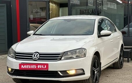 Volkswagen Passat B7, 2011 год, 950 000 рублей, 5 фотография