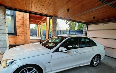 Mercedes-Benz C-Класс, 2011 год, 1 350 000 рублей, 1 фотография