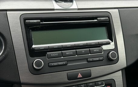 Volkswagen Passat B7, 2011 год, 950 000 рублей, 25 фотография