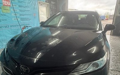 Toyota Camry, 2019 год, 2 450 000 рублей, 1 фотография