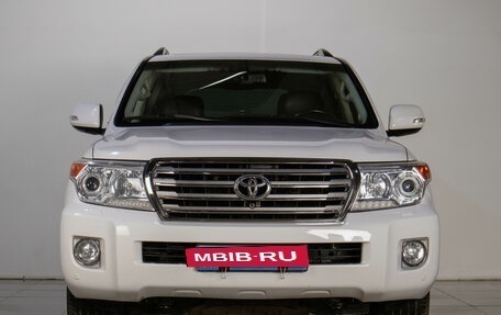 Toyota Land Cruiser 200, 2014 год, 4 499 000 рублей, 2 фотография