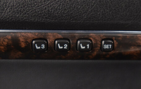 Toyota Land Cruiser 200, 2014 год, 4 499 000 рублей, 9 фотография