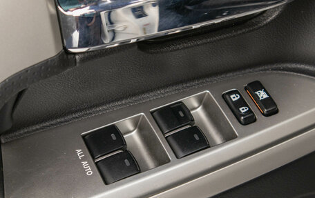 Toyota Land Cruiser 200, 2014 год, 4 499 000 рублей, 10 фотография