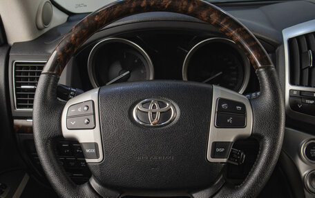 Toyota Land Cruiser 200, 2014 год, 4 499 000 рублей, 16 фотография