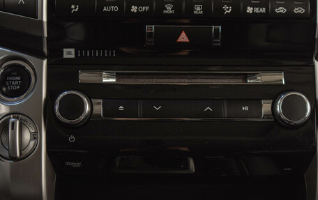 Toyota Land Cruiser 200, 2014 год, 4 499 000 рублей, 18 фотография