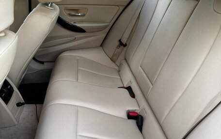 BMW 3 серия, 2013 год, 1 390 000 рублей, 29 фотография