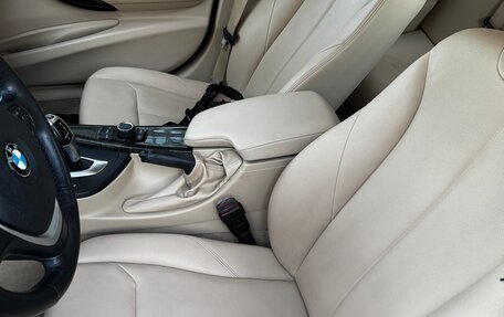 BMW 3 серия, 2013 год, 1 390 000 рублей, 31 фотография