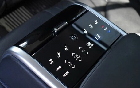 Toyota Camry, 2019 год, 2 450 000 рублей, 10 фотография