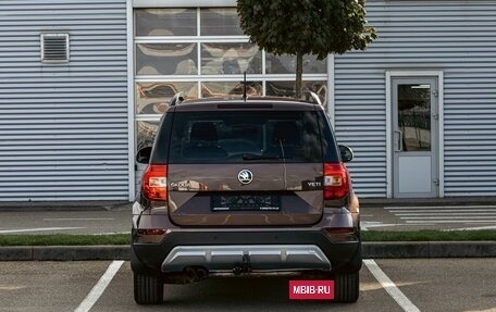 Skoda Yeti I рестайлинг, 2015 год, 1 155 000 рублей, 5 фотография