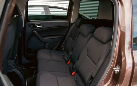Skoda Yeti I рестайлинг, 2015 год, 1 155 000 рублей, 16 фотография