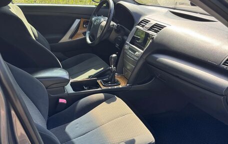 Toyota Camry, 2006 год, 1 200 000 рублей, 2 фотография
